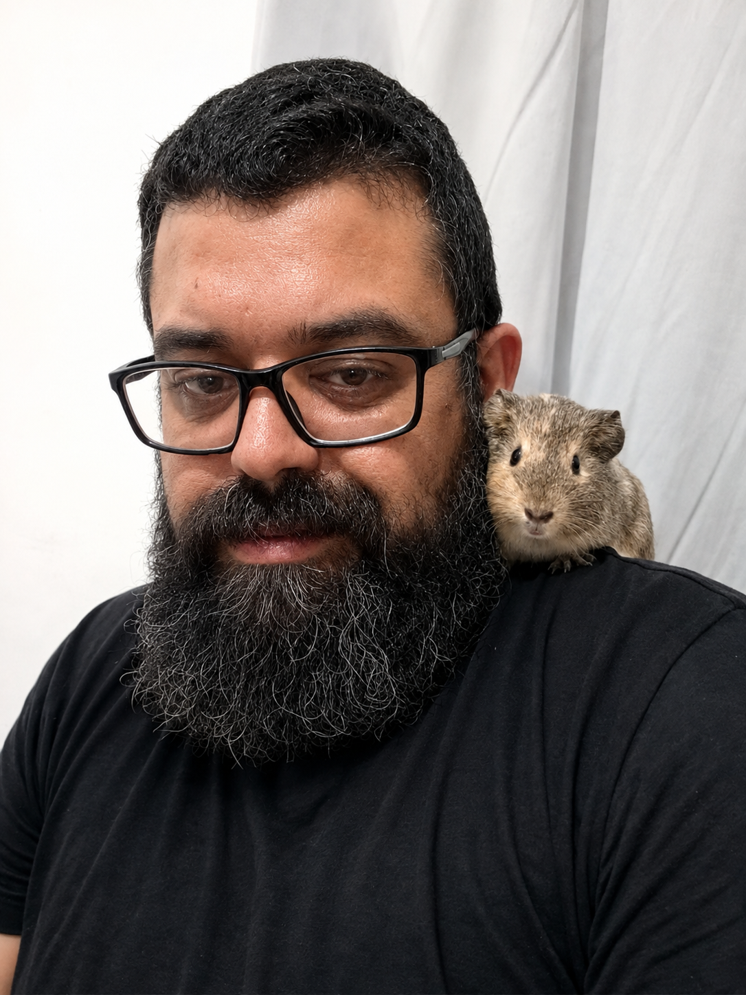 Roberto F.
